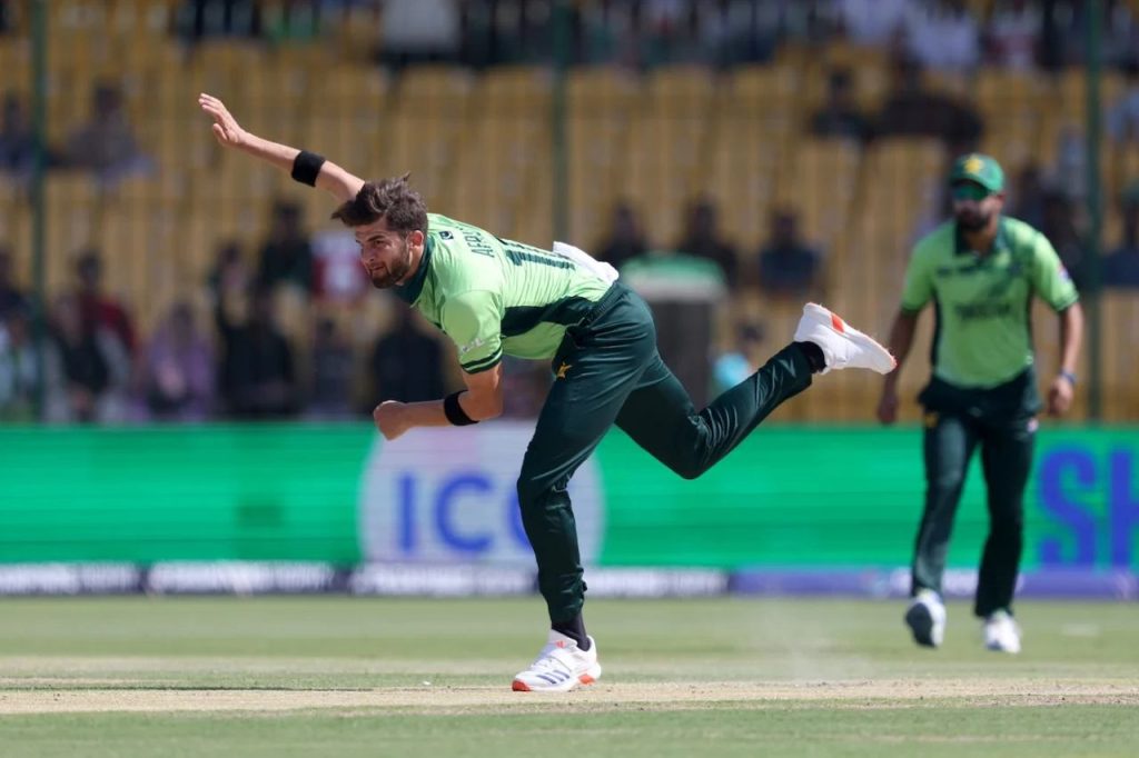 Best Bowling Strike Rates in ODI History