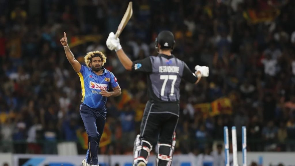 Reach 200 Wickets in ODI History