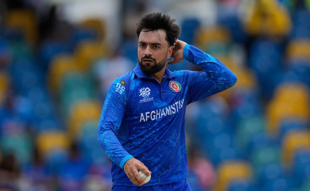 Best Career Bowling Averages in ODI